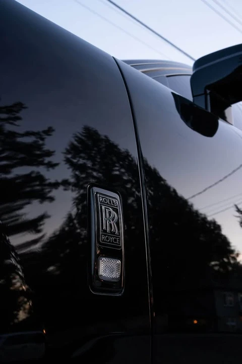 2023 Rolls-Royce Cullinan Black Badge - Image 2 of 10