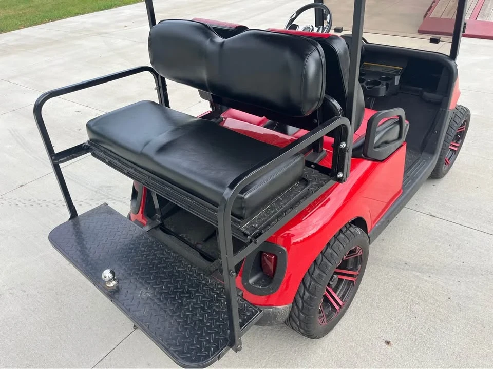 Parts & Memorabilia Golf Carts - Image 4 of 6