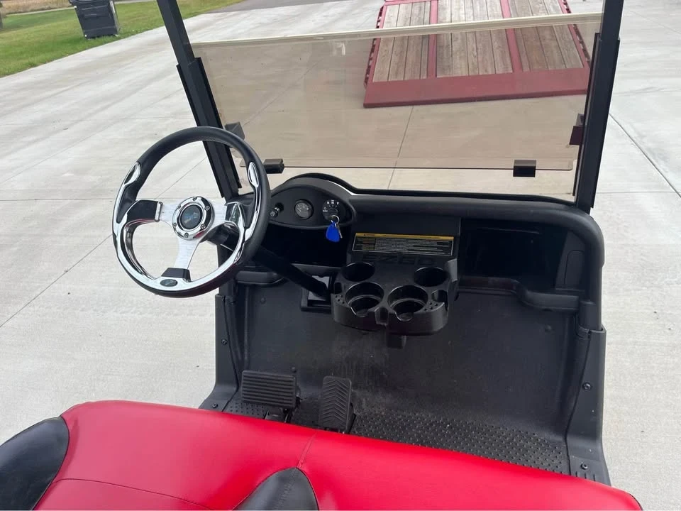 Parts & Memorabilia Golf Carts - Image 5 of 6