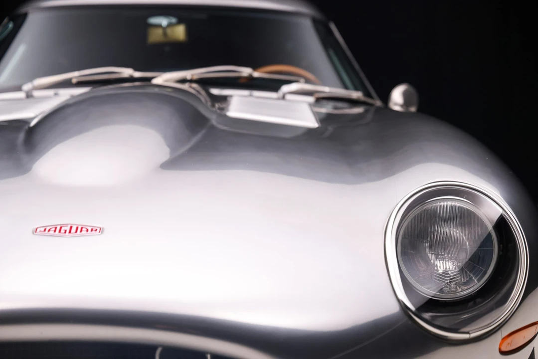 Jaguar Replica - Image 30 of 31