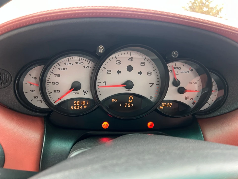 1999 Porsche 996 Carrera - Image 13 of 31