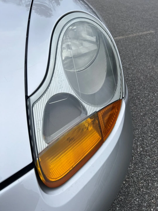 1999 Porsche 996 Carrera - Image 19 of 31