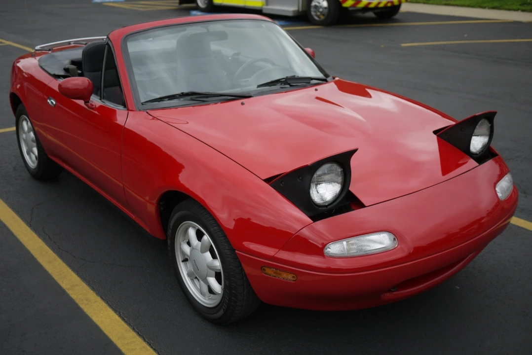 1990 Mazda NA MX-5 Miata - Image 19 of 31