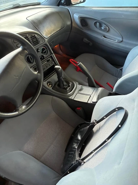 1995 Mitsubishi Eclipse 2nd Gen - Image 8 of 10