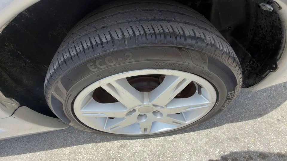 2006 Mitsubishi Eclipse 4th Gen - Image 10 of 10