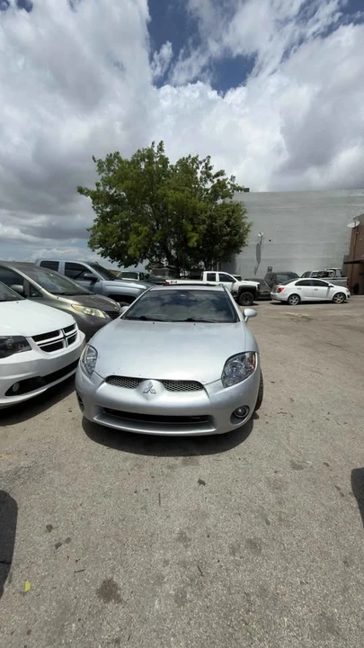 2006 Mitsubishi Eclipse 4th Gen - Image 2 of 10