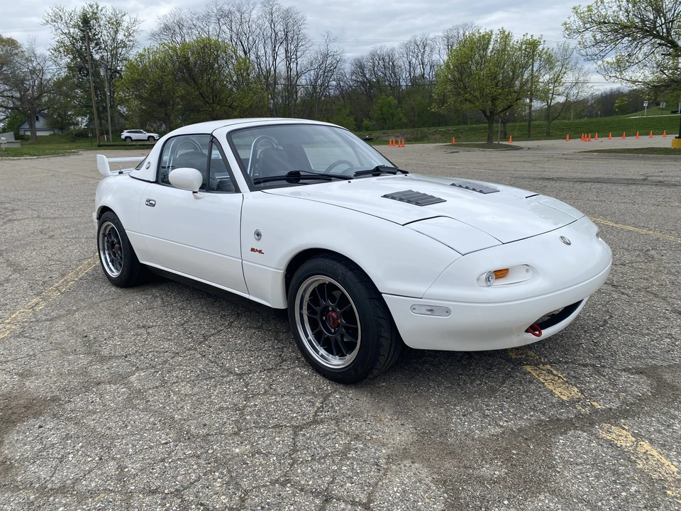 1992 Mazda NA MX-5 Miata - Image 14 of 31