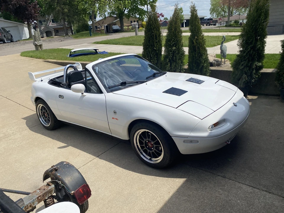 1992 Mazda NA MX-5 Miata - Image 17 of 31