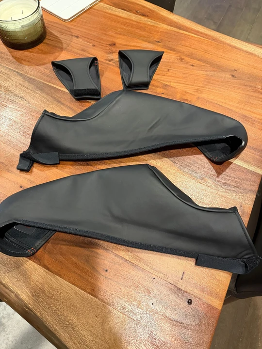 2014 Parts & Memorabilia Seats & Interior - Image 4 of 4