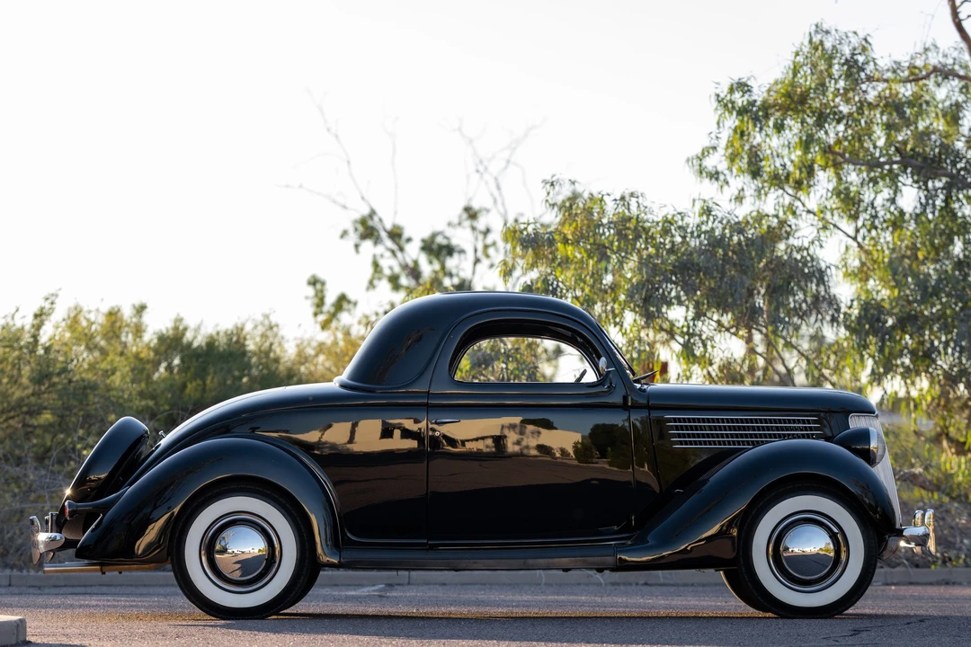 1936 Ford Model 48 & 68 - Image 29 of 31