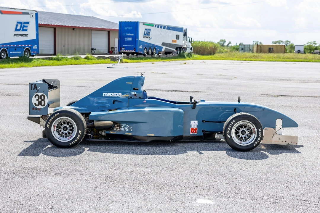 Mazda Pro Formula Mazda - Image 7 of 31