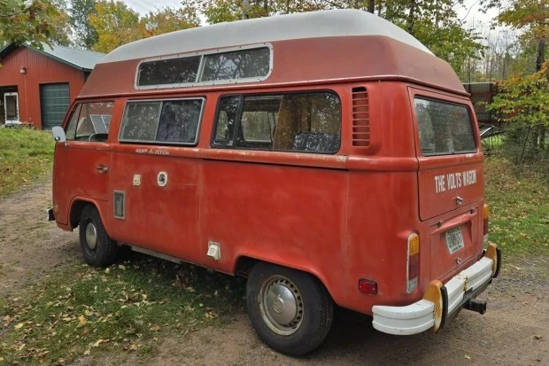 1973 Volkswagen Bay-Window Camper - Image 2 of 8