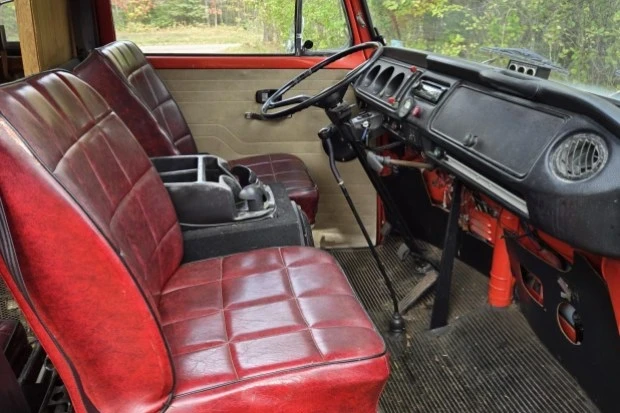 1973 Volkswagen Bay-Window Camper - Image 4 of 8