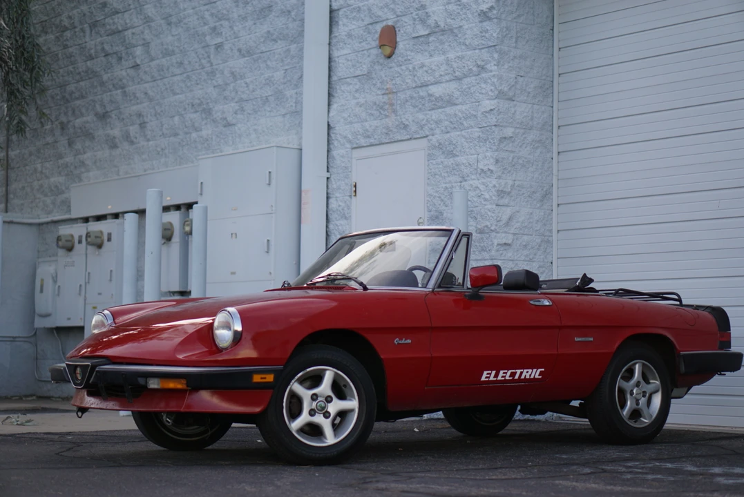 1987 Alfa Romeo Series 3 - Image 2 of 31
