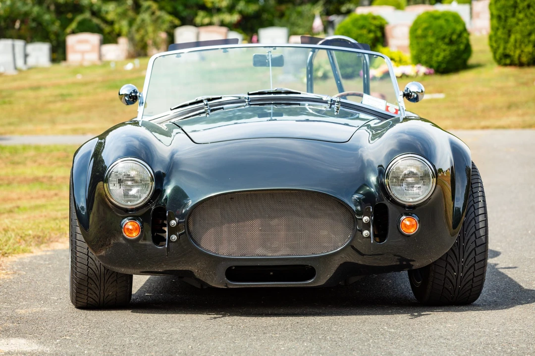 Shelby Cobra Replica - Image 4 of 31
