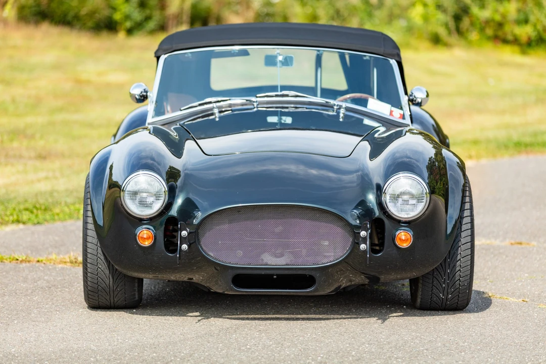 Shelby Cobra Replica - Image 13 of 31