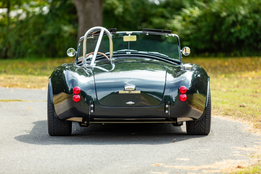 Shelby Cobra Replica - Image 21 of 31