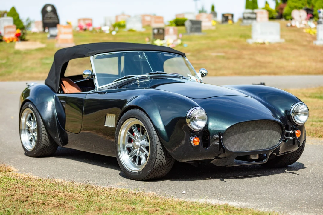 Shelby Cobra Replica - Image 14 of 31