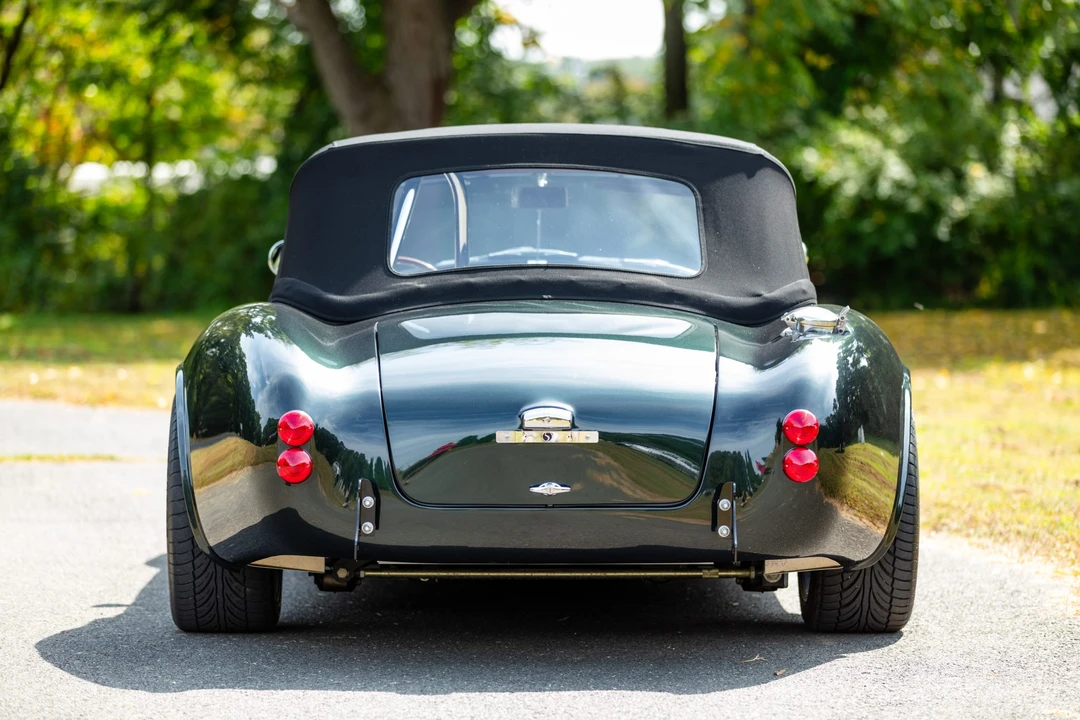 Shelby Cobra Replica - Image 22 of 31