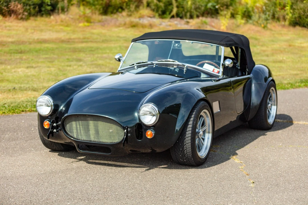 Shelby Cobra Replica - Image 11 of 31