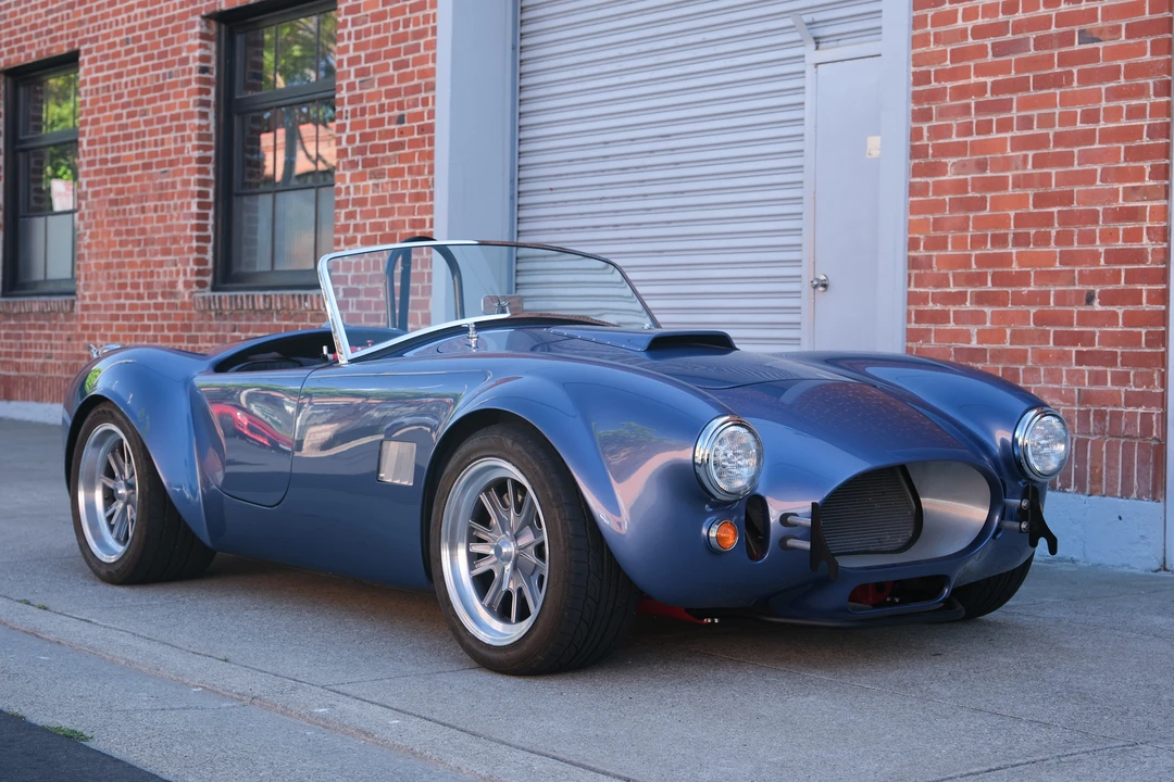 Shelby Cobra Replica - Image 19 of 31