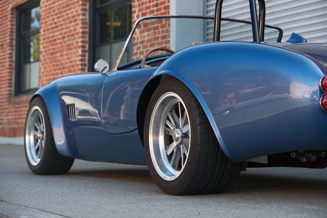 Shelby Cobra Replica - Image 31 of 31