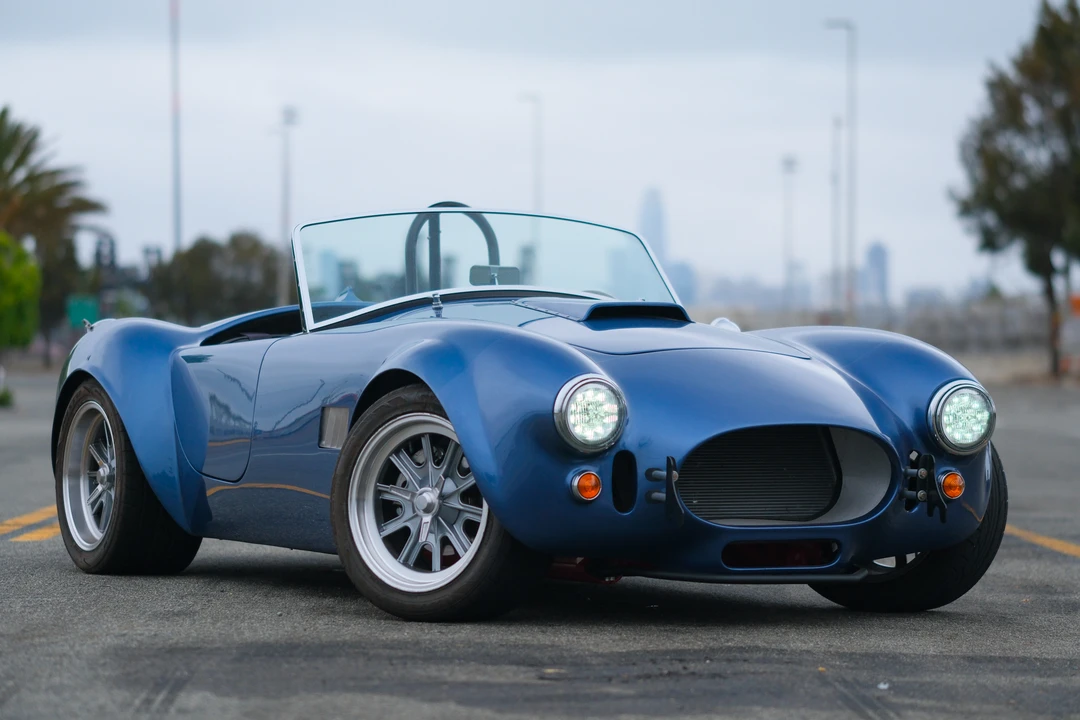 Shelby Cobra Replica - Image 4 of 31