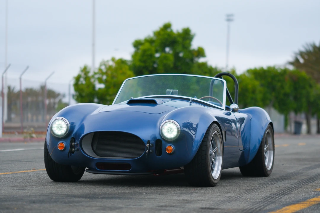 Shelby Cobra Replica - Image 6 of 31