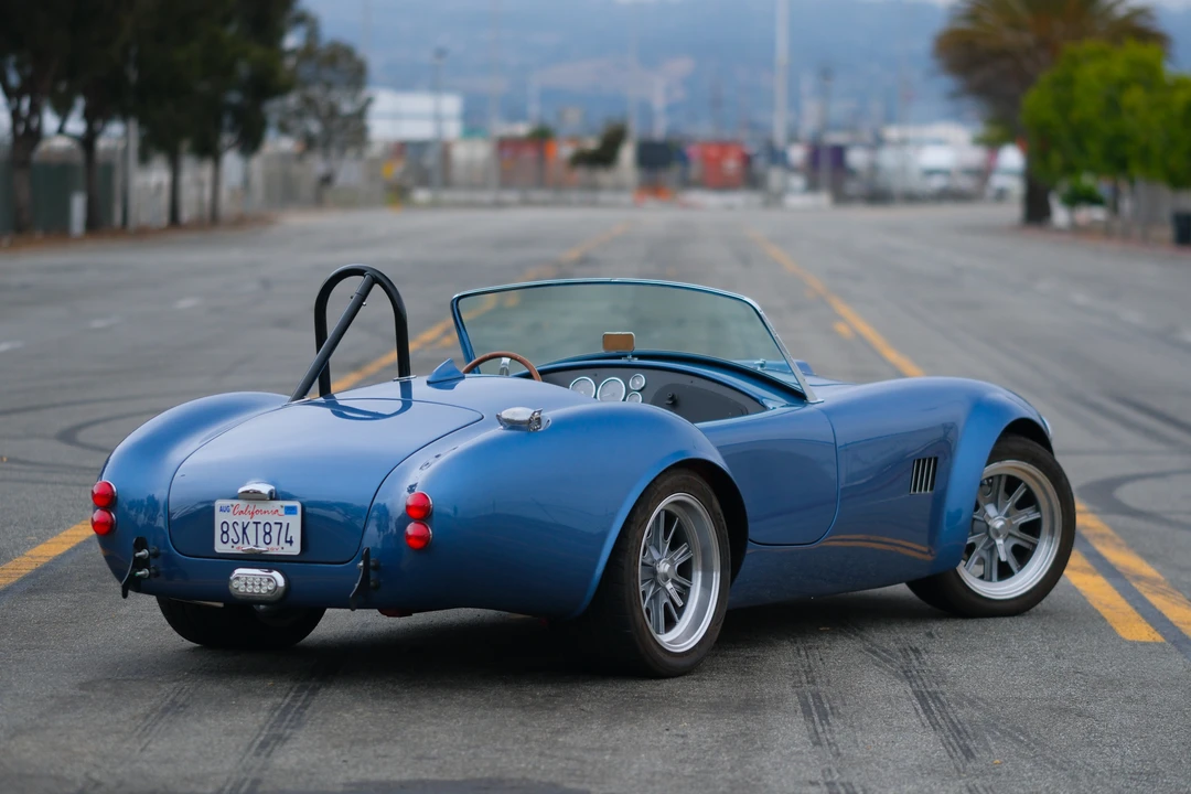 Shelby Cobra Replica - Image 13 of 31