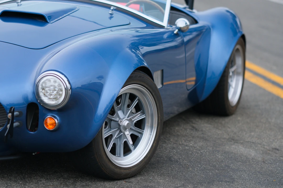 Shelby Cobra Replica - Image 28 of 31
