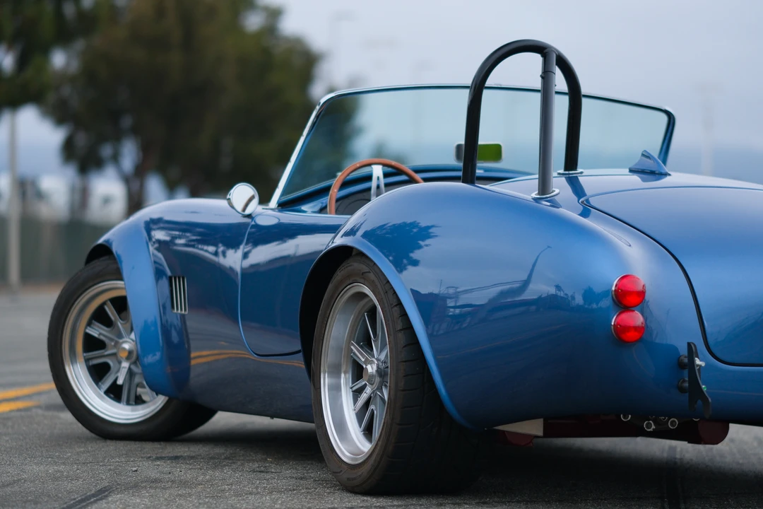Shelby Cobra Replica - Image 30 of 31