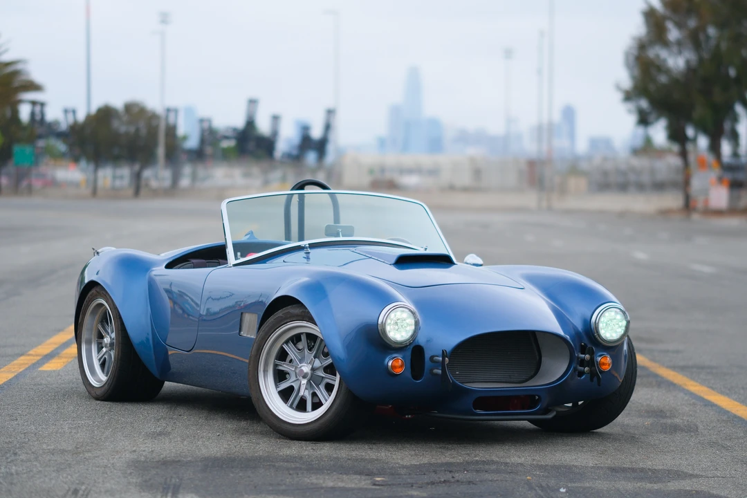 Shelby Cobra Replica - Image 3 of 31