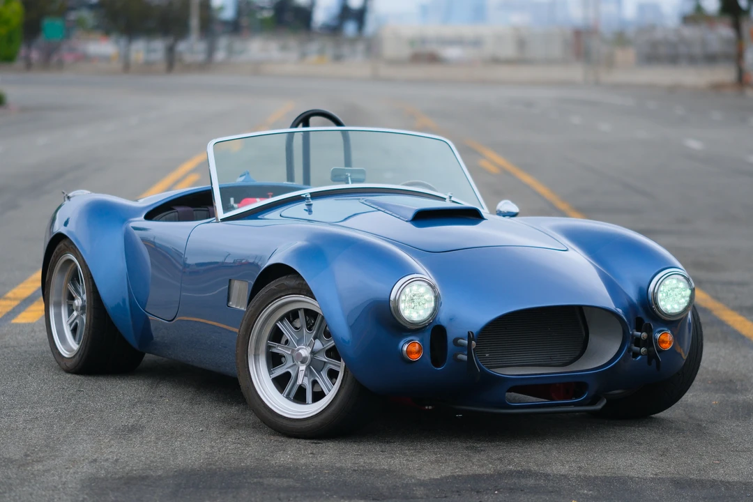 Shelby Cobra Replica - Image 2 of 31