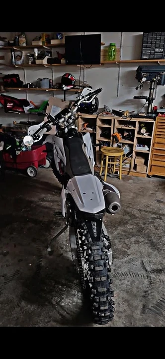Yamaha YZ - Image 4 of 9
