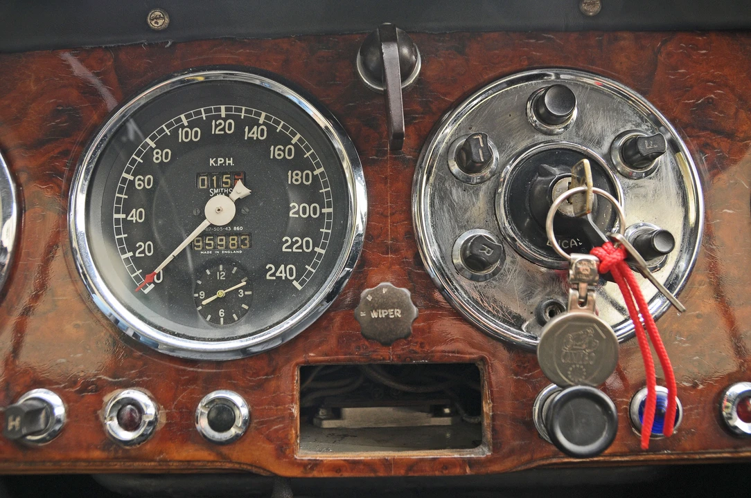 1955 Aston Martin DB1 & DB2 & DB2/4 & DB Mark III - Image 24 of 31