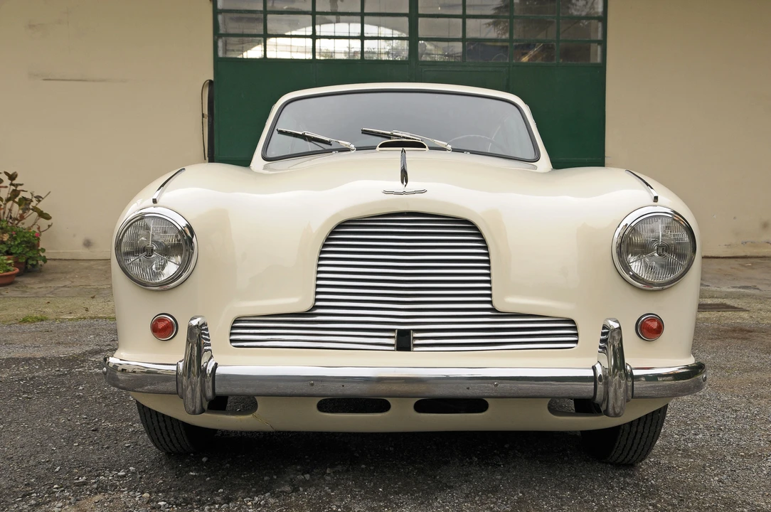 1955 Aston Martin DB1 & DB2 & DB2/4 & DB Mark III - Image 29 of 31