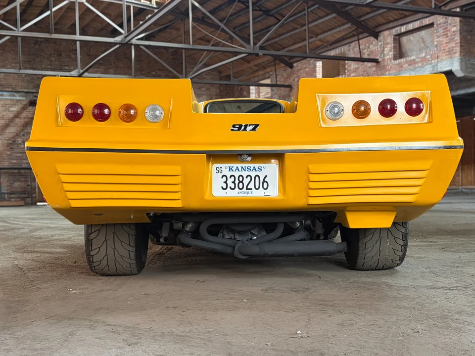 Vehicle image 16 of 31