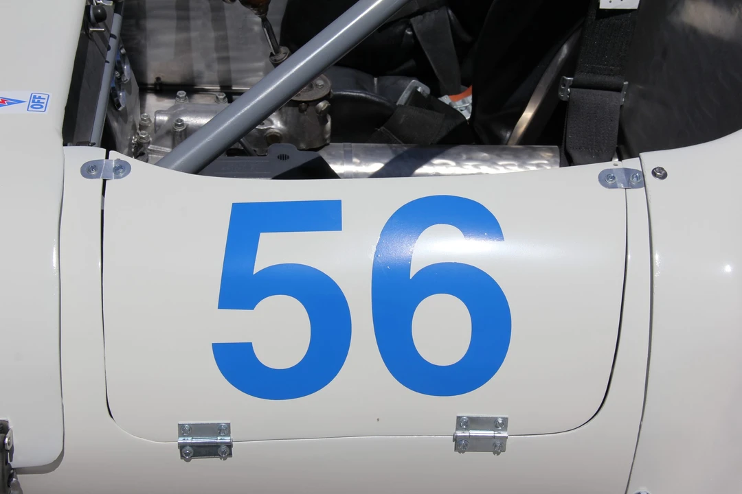 Elva - Image 22 of 31