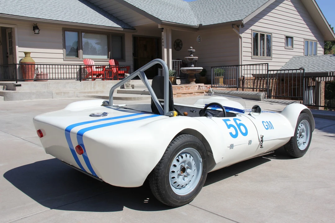 Elva - Image 10 of 31