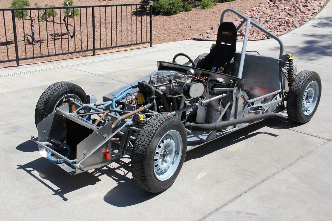 Elva - Image 29 of 31