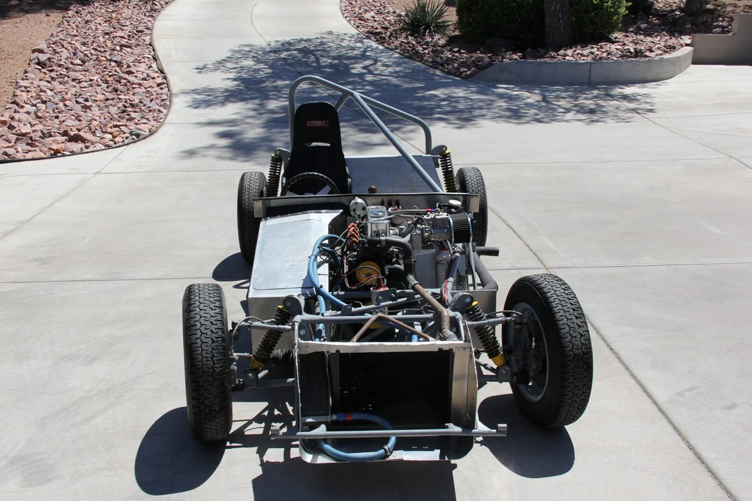 Elva - Image 30 of 31