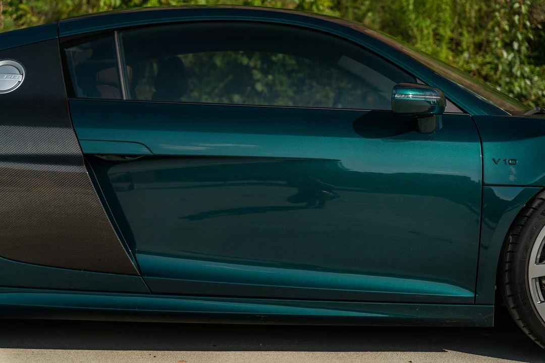 2015 Audi 42 R8 - Image 26 of 31