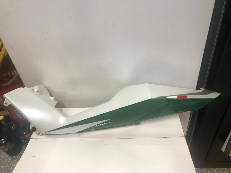 Parts & Memorabilia Bodywork - Image 4 of 10