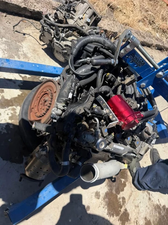 Parts & Memorabilia Engines - Image 7 of 7