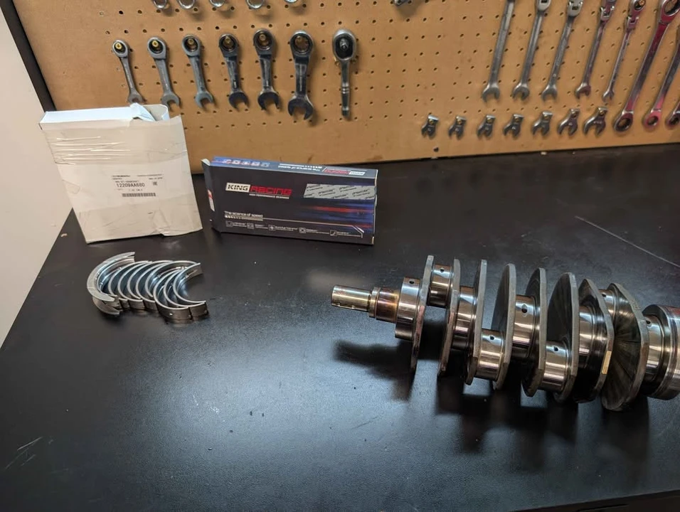 Parts & Memorabilia Engines - Image 7 of 10