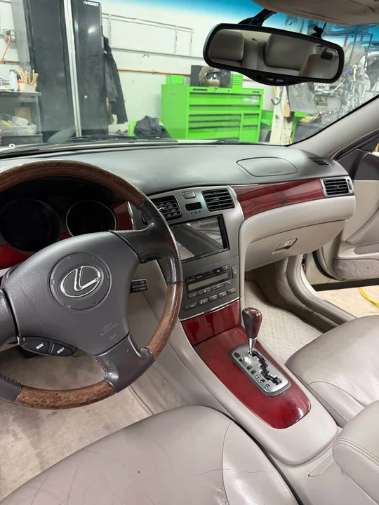 2002 Lexus ES 4th Gen - Image 6 of 10