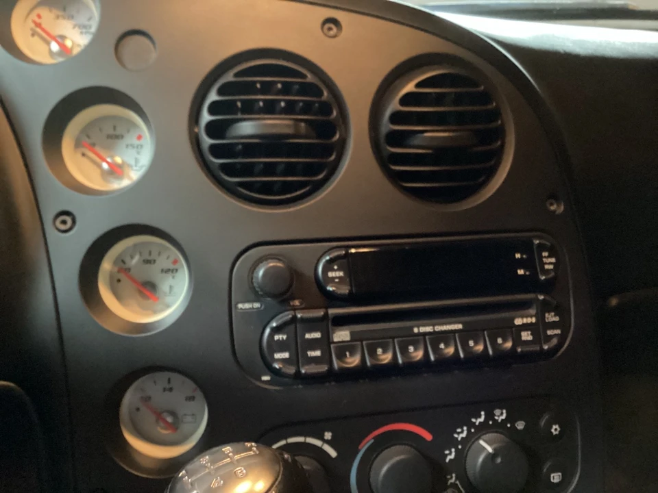 2005 Dodge Viper 3rd Gen - Image 18 of 18