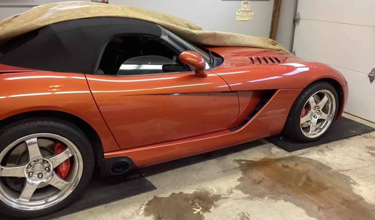 2005 Dodge Viper 3rd Gen - Image 10 of 18