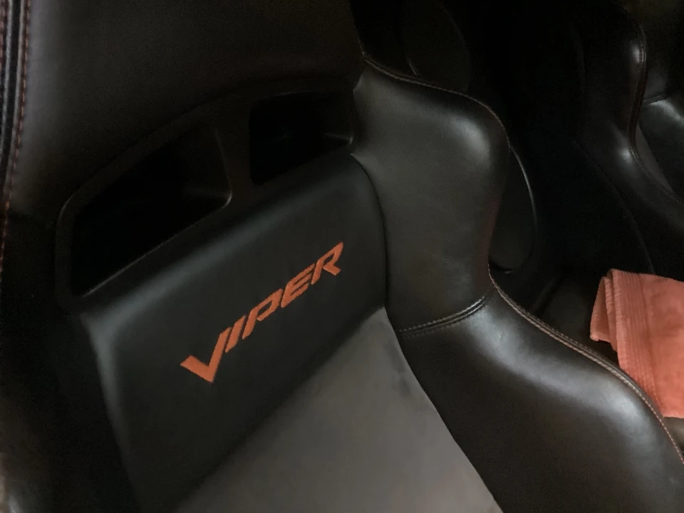2005 Dodge Viper 3rd Gen - Image 12 of 18