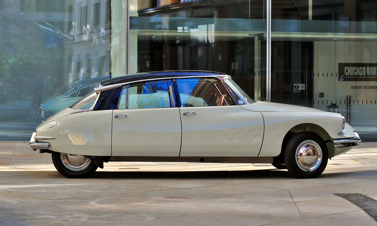 1958 Citroen DS19 - Image 16 of 31
